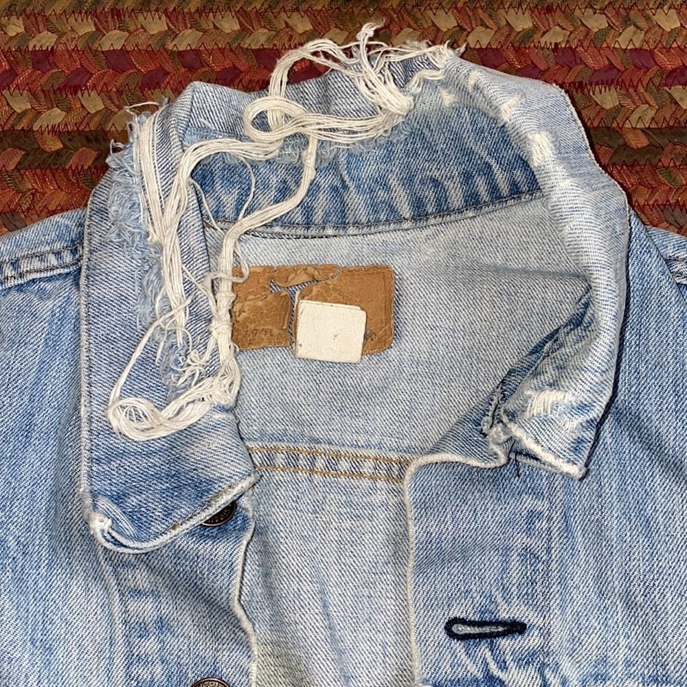RARE VINTAGE DISTRESSED LEVIS TRUCKER JACKET WELL WORN AGED ONE OF A KIND OF - Picture 5 of 10